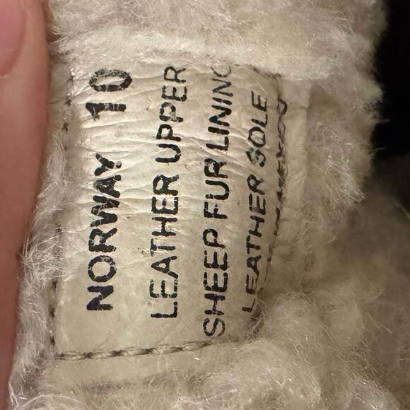 Freebird by Steven Norway lace up ankle boots - Picture 7 of 10